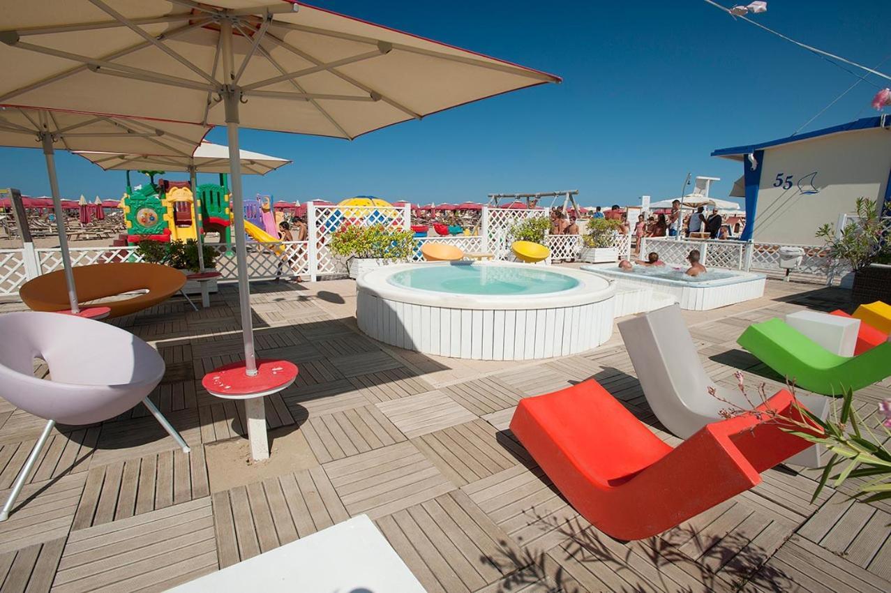 Hotel Giulio Cesare Rimini Kültér fotó